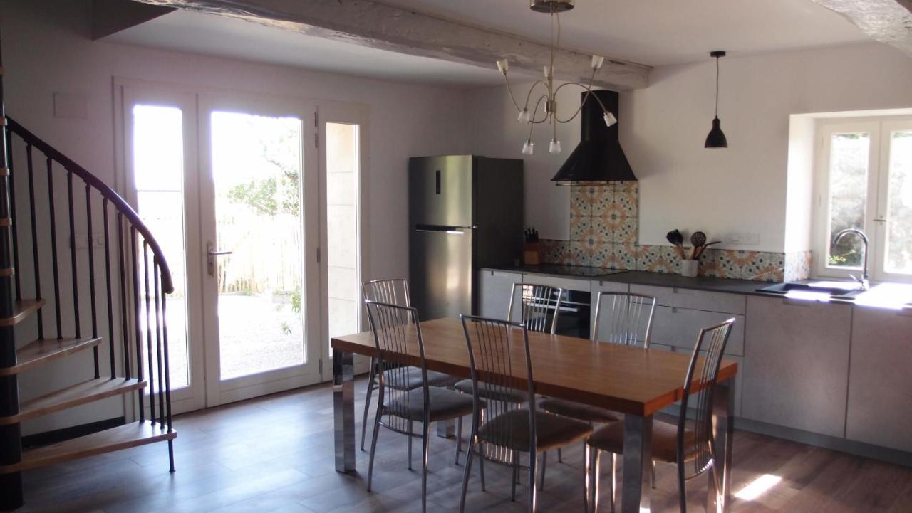 Ferme Robin Bed & Breakfast Marsaz Екстериор снимка