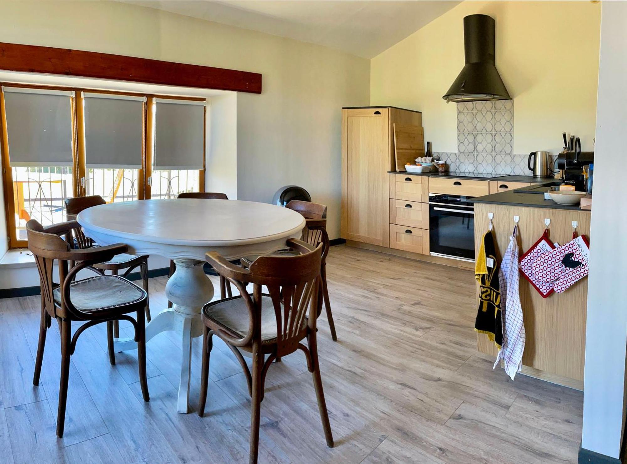 Ferme Robin Bed & Breakfast Marsaz Екстериор снимка